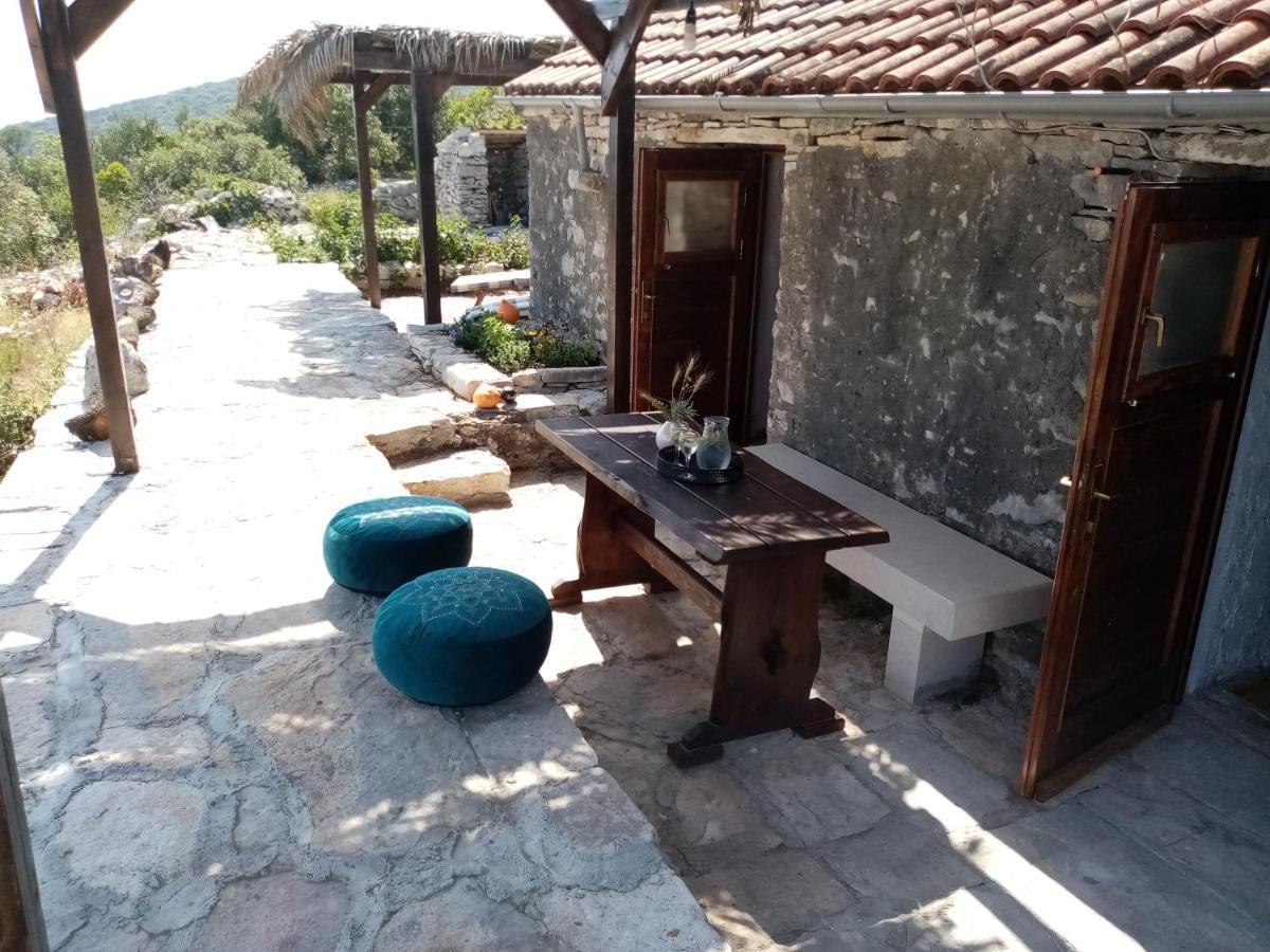 Pirate'S Nest Stone House Guest House Korcula Town Exterior photo
